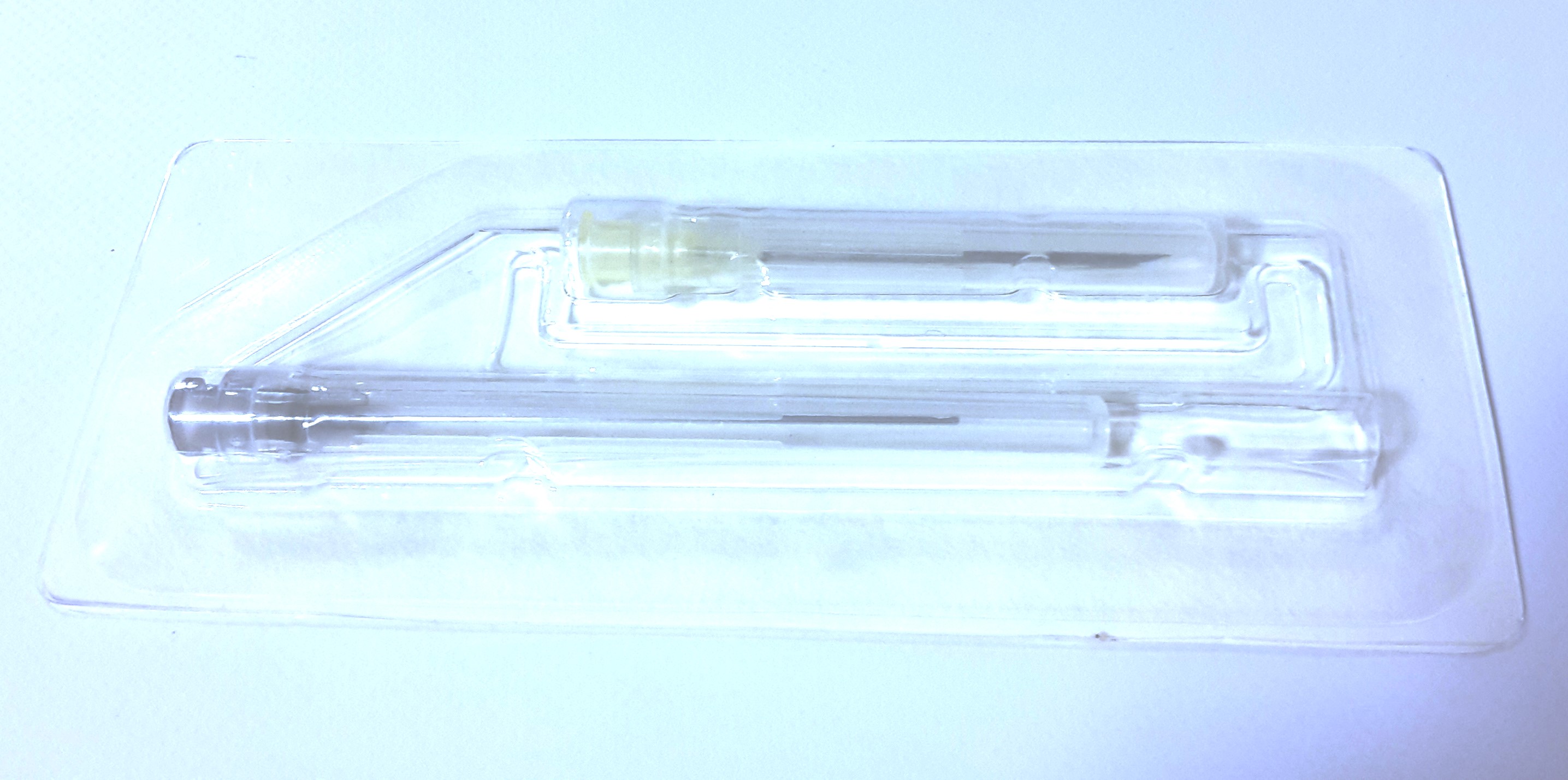 Stumpfe Kanüle 22Gx70mm + 21G Vorstechkanüle